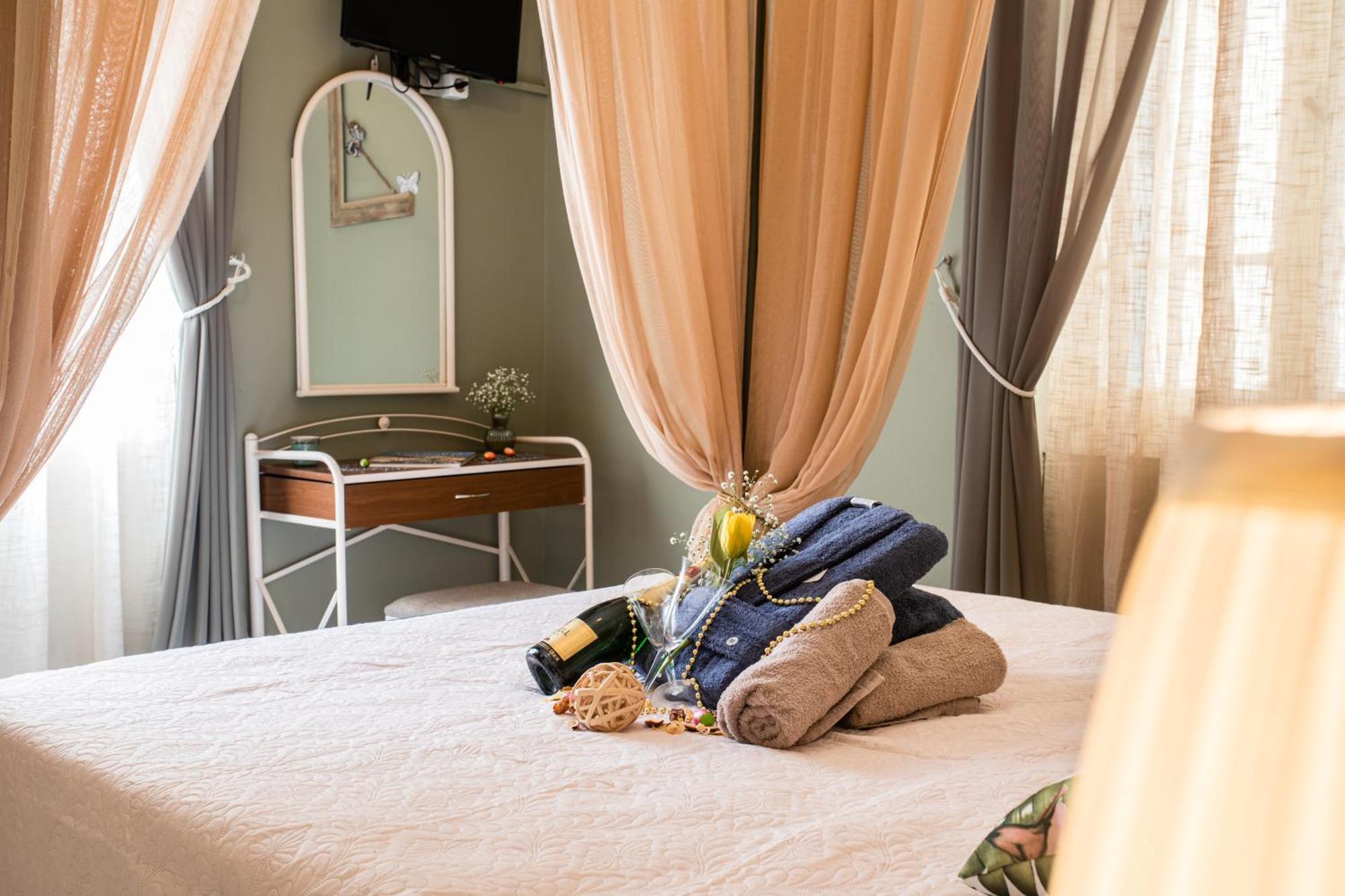 Alegria Simple Economy Rooms Athene Buitenkant foto